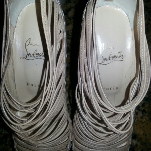 Authentic brand new Christian Louboutin "ZOULOU" - Picture 3 of 4