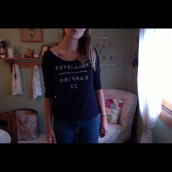 Tee - Picture 1 of 1