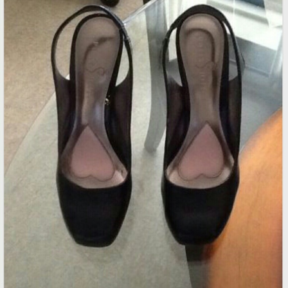 Jessica Simpson slingback pumps