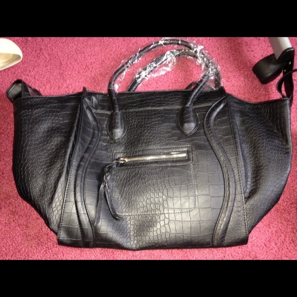 Black Croc Faux Leather purse, phantom style