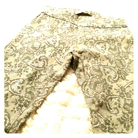 Creme & Black Paisley Skinny Pant