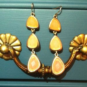 Flirty earrings