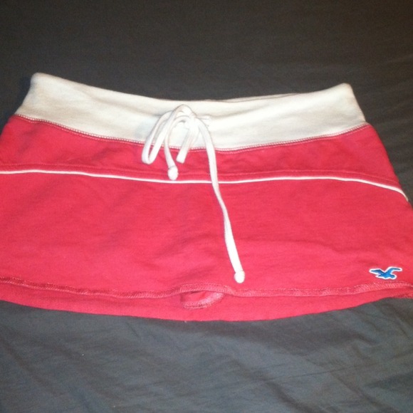 Hollister mini skort