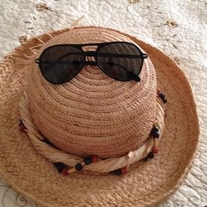 SALE🎈🎈🎈🎈New Lucky Brand Aviator Sunglasses