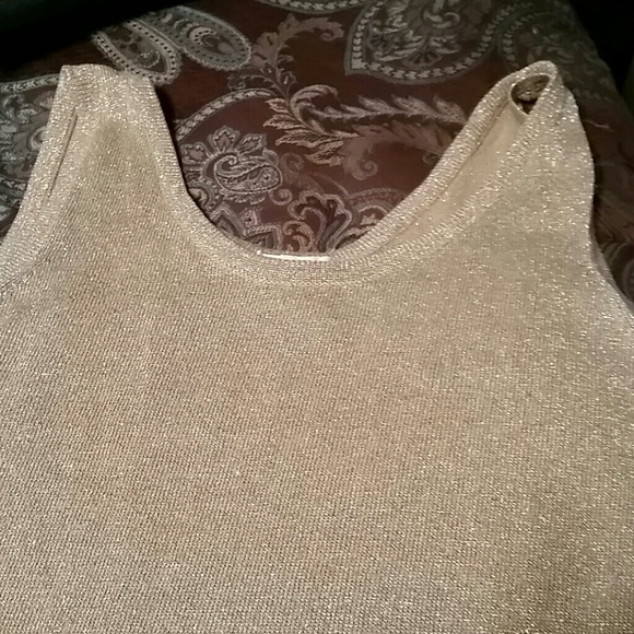 Sparkly gold shell - Picture 1 of 1