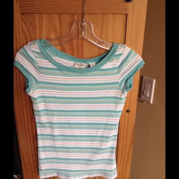 Aeropostale striped t-shirt