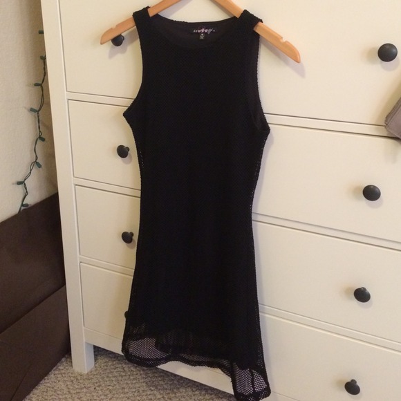 Medium black dress
