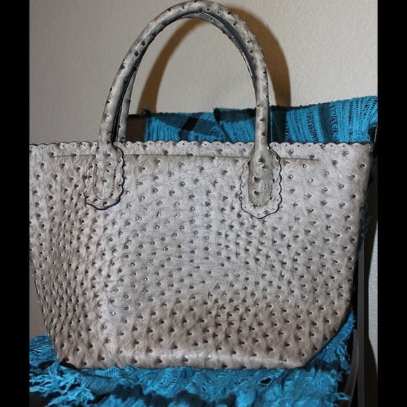 HANDBAG tote