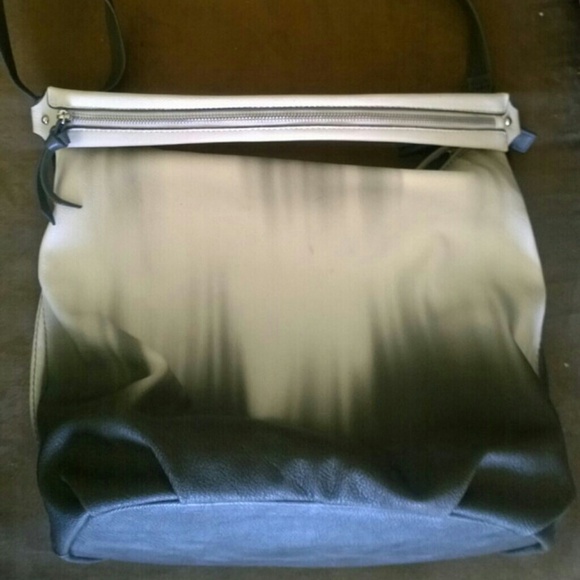 Black and white ombre purse