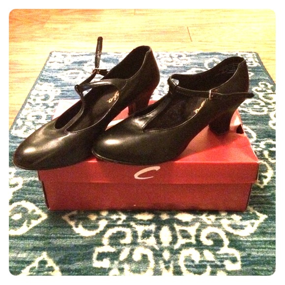 Capezio Character shoes, size 7