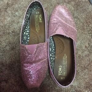 Pink sparkly toms size 7.5