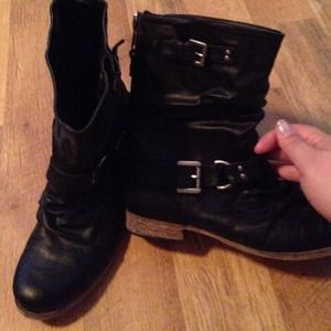 Black Carlos Santana Boots