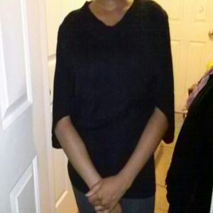 Angel wing type sweater