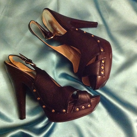 Qupid Sling-back Pump Size 8