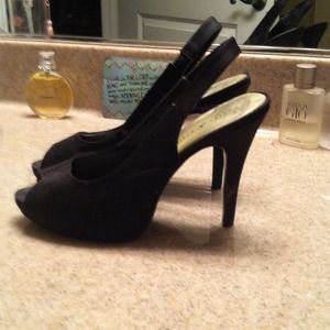 Black peep toe. Perfect for a cocktail dress!