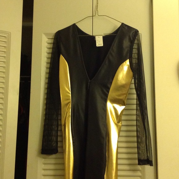 Sexy Dress!! Size Large !!