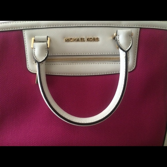 Michael Kors Fuchsia Selma Satchel