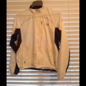 Northface light windbreaker running jacket