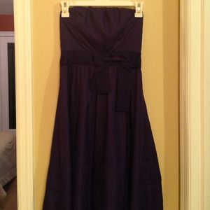 Limited brand strapless dress. Never worn.