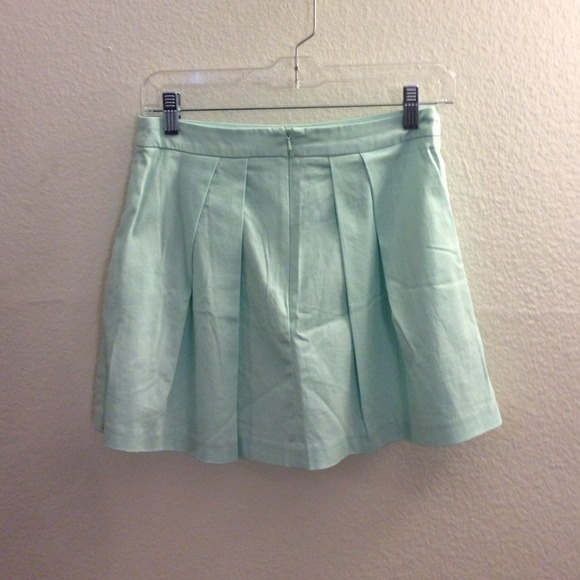 ASOS Mint Pleated Skirt with Pockets 4 - Picture 3 of 3