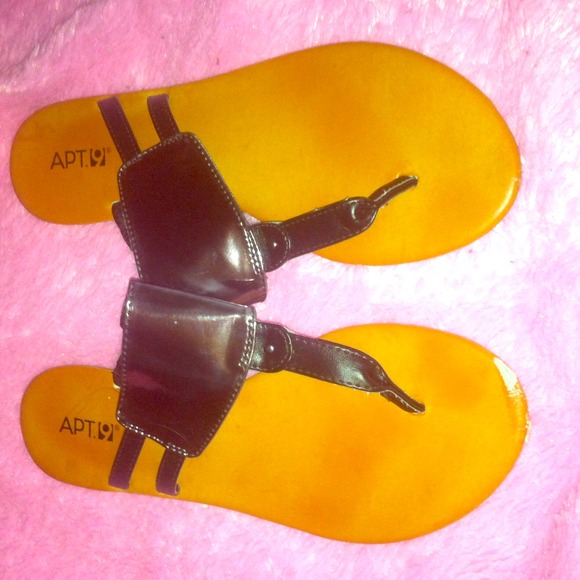 Apt 9 Black Sandals