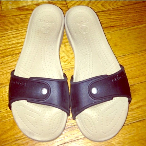 Sandal Crocs🐊