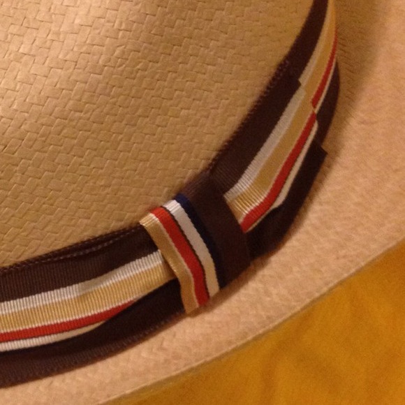 Fedora - Picture 2 of 4