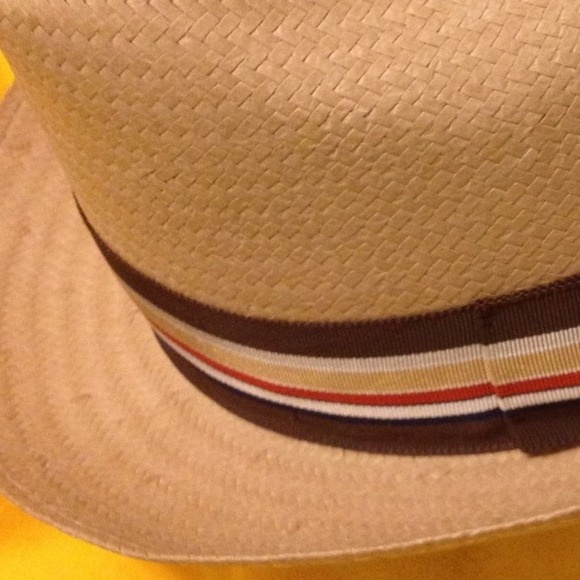 Fedora - Picture 3 of 4