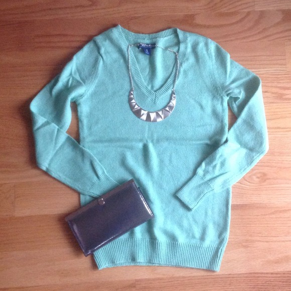 Mint V-Neck Sweater