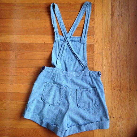 🚫SOLD - Chambray Overall Shorts - Picture 2 of 2