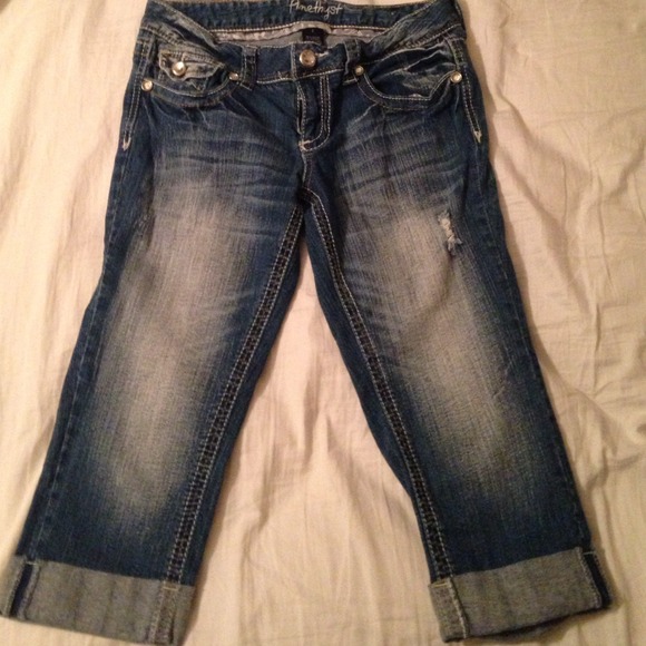 Denim capris!