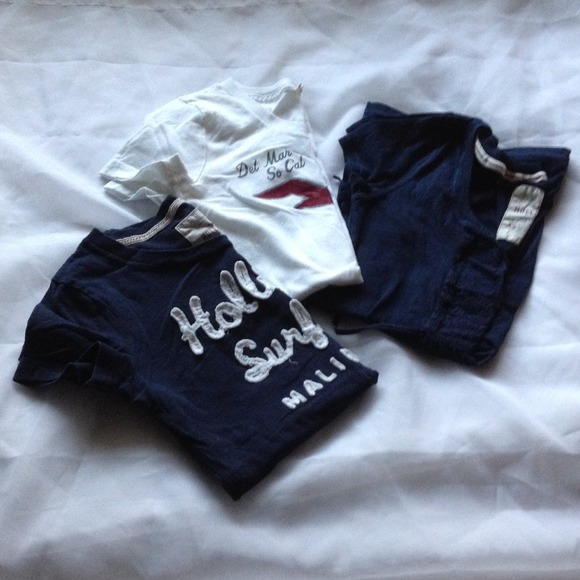 XS Hollister Tee Bundle