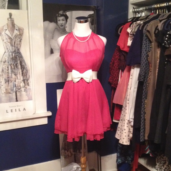 BUNDLED 🌟HP! Black Party Dress - Picture 4 of 4