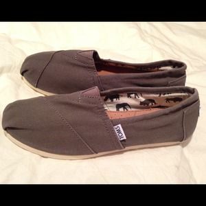 Grey Women's TOMS 8.5