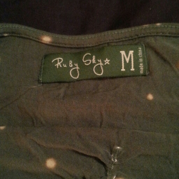 Used Green cami - Picture 4 of 4