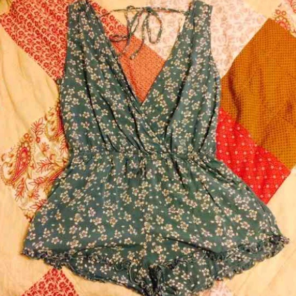BUNDLE