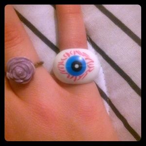RING BUNDLE: FLOWER RING AND EYE RING