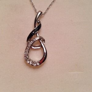 Kay Jewelers necklace