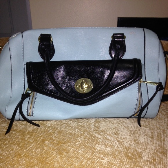 🎯FINAL REDUCTION🎯 Madden handbag Trade Value $40