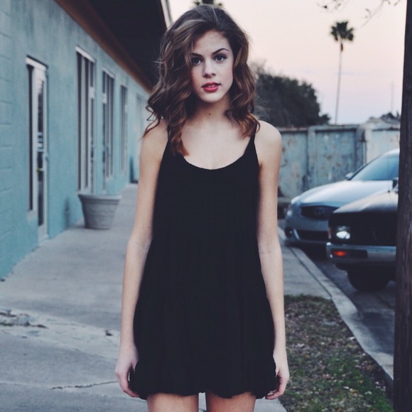 Brandy  Melville Jada Dress