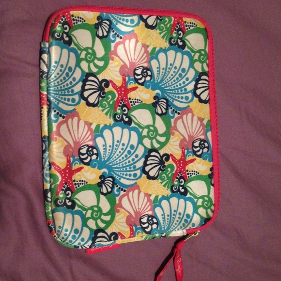 Lilly Pulitzer Chiquita Bonita iPad Case - Used