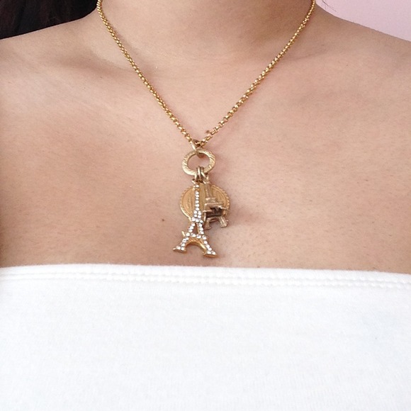Gold Swarovski crystal Eiffel Tower necklace - Picture 1 of 2