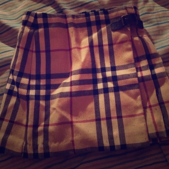 Baby girl Burberry skirt