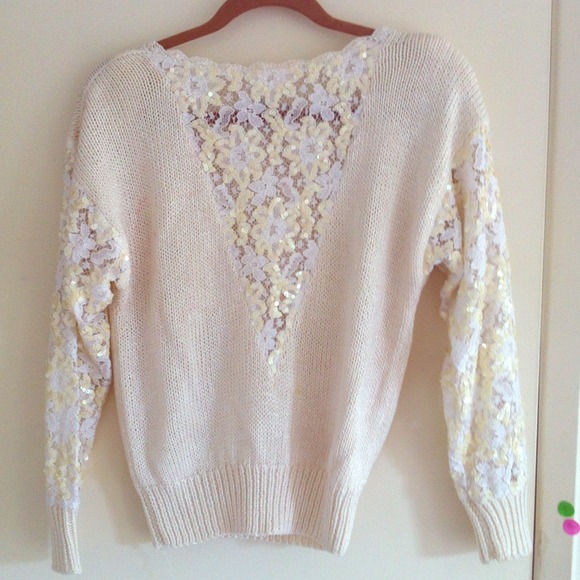 Vintage white sweater