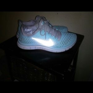 Tiffany blue free runs