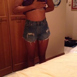 High wasted cut off Arizona Jean co shorts