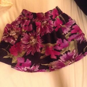 Flowy love culture skirt