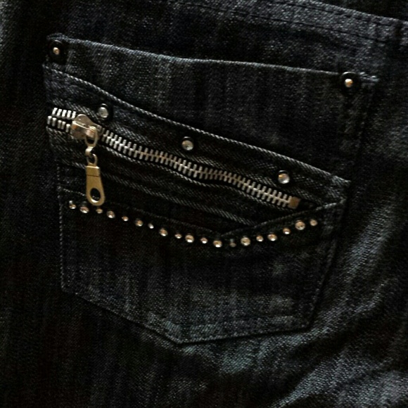 Capri Jeans - Picture 4 of 4
