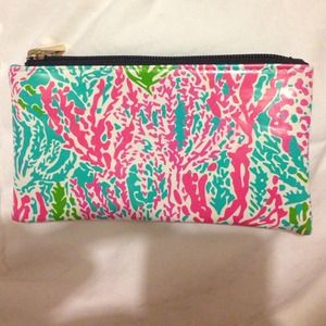 Charming Charlie's wallet