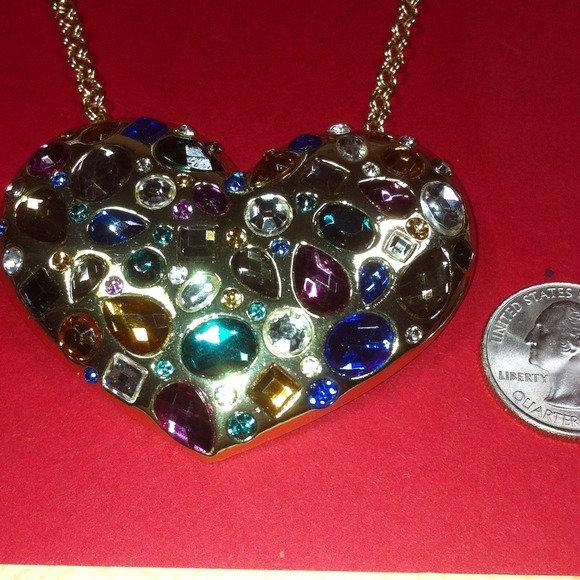 KA62 Large embellished heart design pieces - Picture 2 of 4